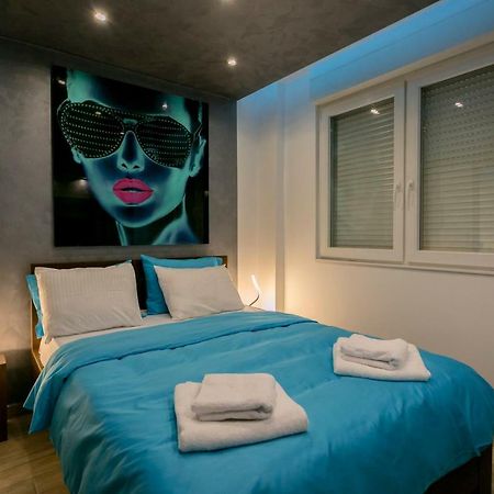 Cosmopolitan One Apartment Beograd Bagian luar foto