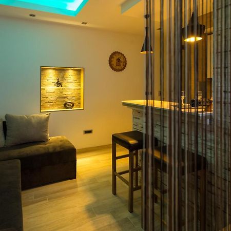 Cosmopolitan One Apartment Beograd Bagian luar foto