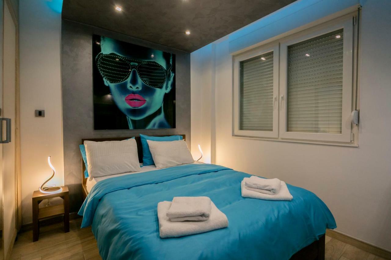Cosmopolitan One Apartment Beograd Bagian luar foto