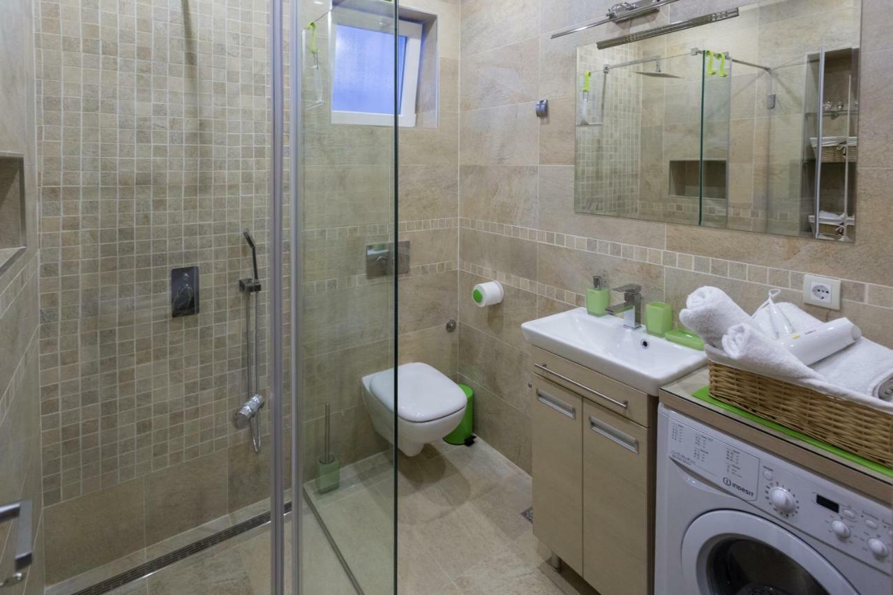 Cosmopolitan One Apartment Beograd Bagian luar foto